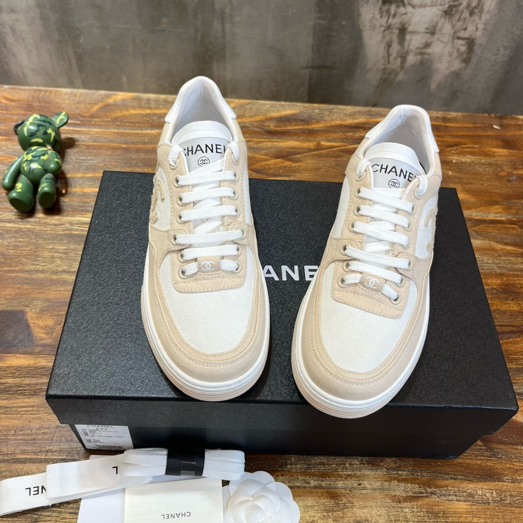 CHA Sneakers
