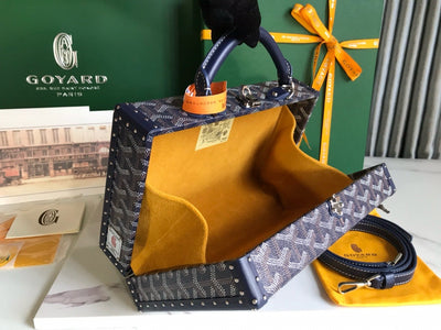 GOY Grand H√¥tel 24.5x7.5x17cm