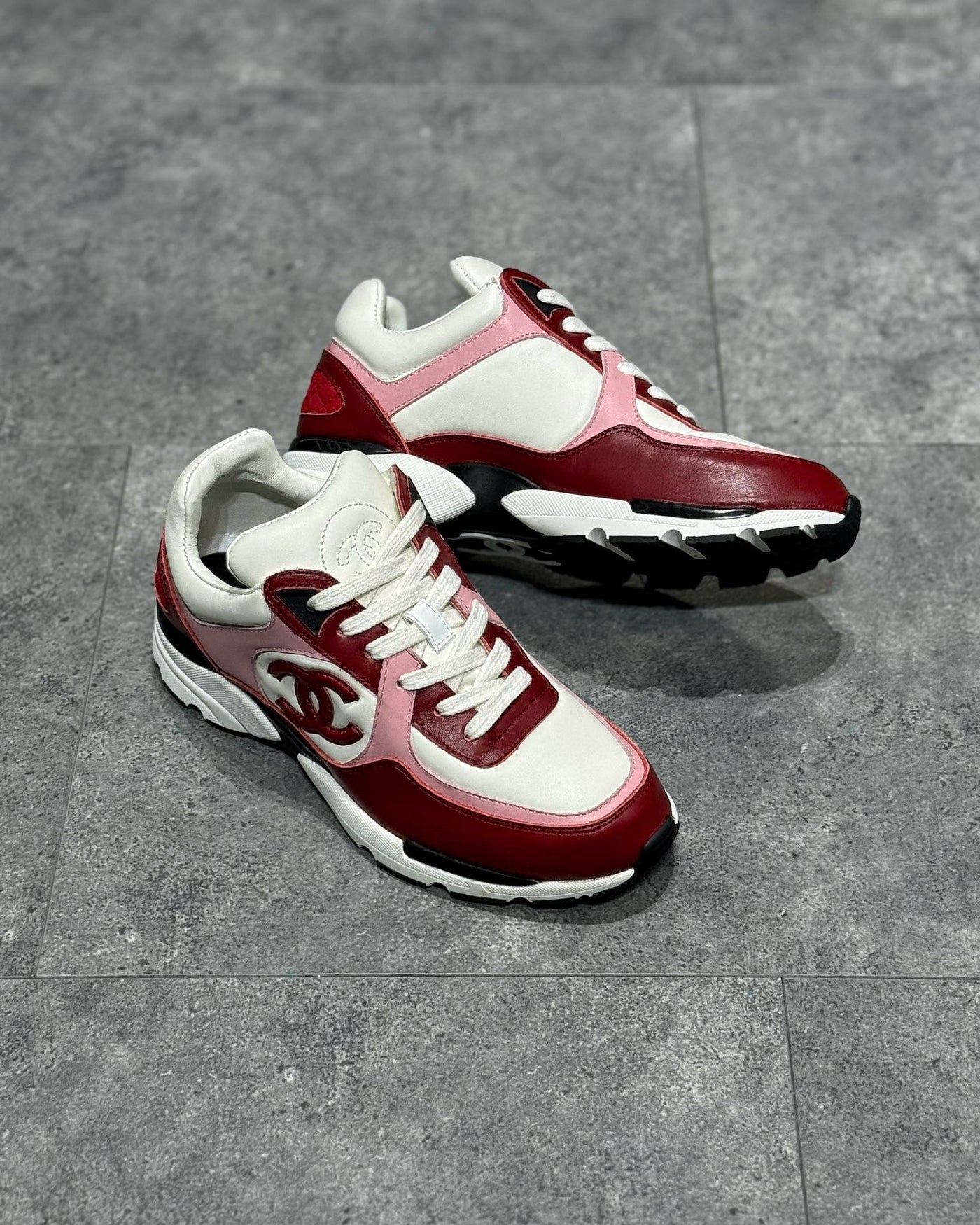 CHA Sneakers