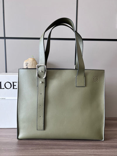 LO Briefcases