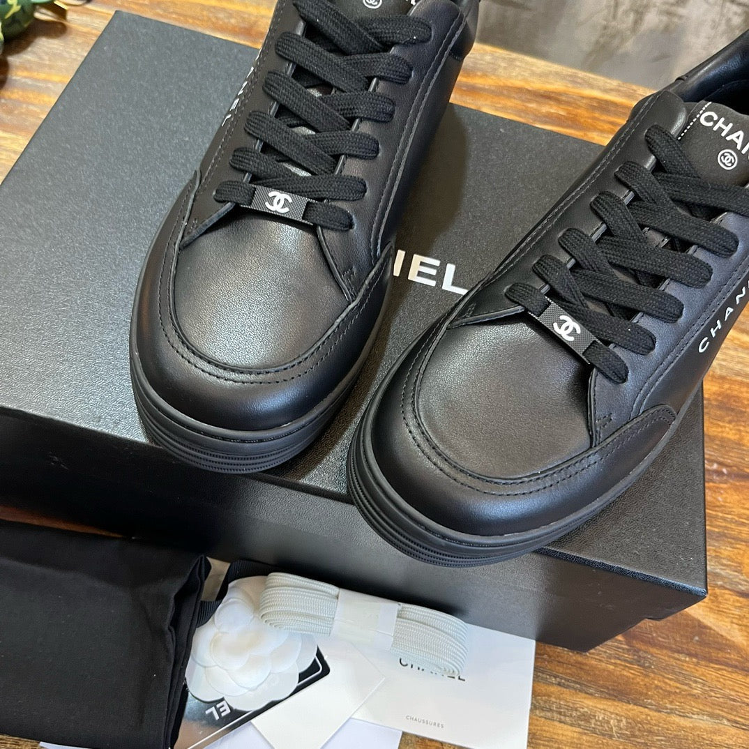 CHA Sneakers
