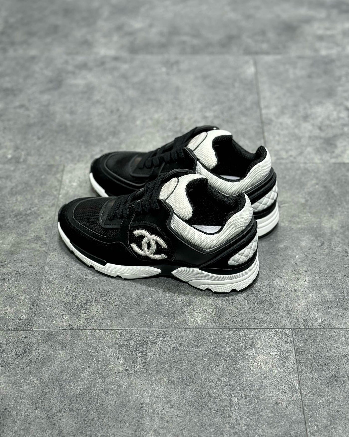 CHA Sneakers