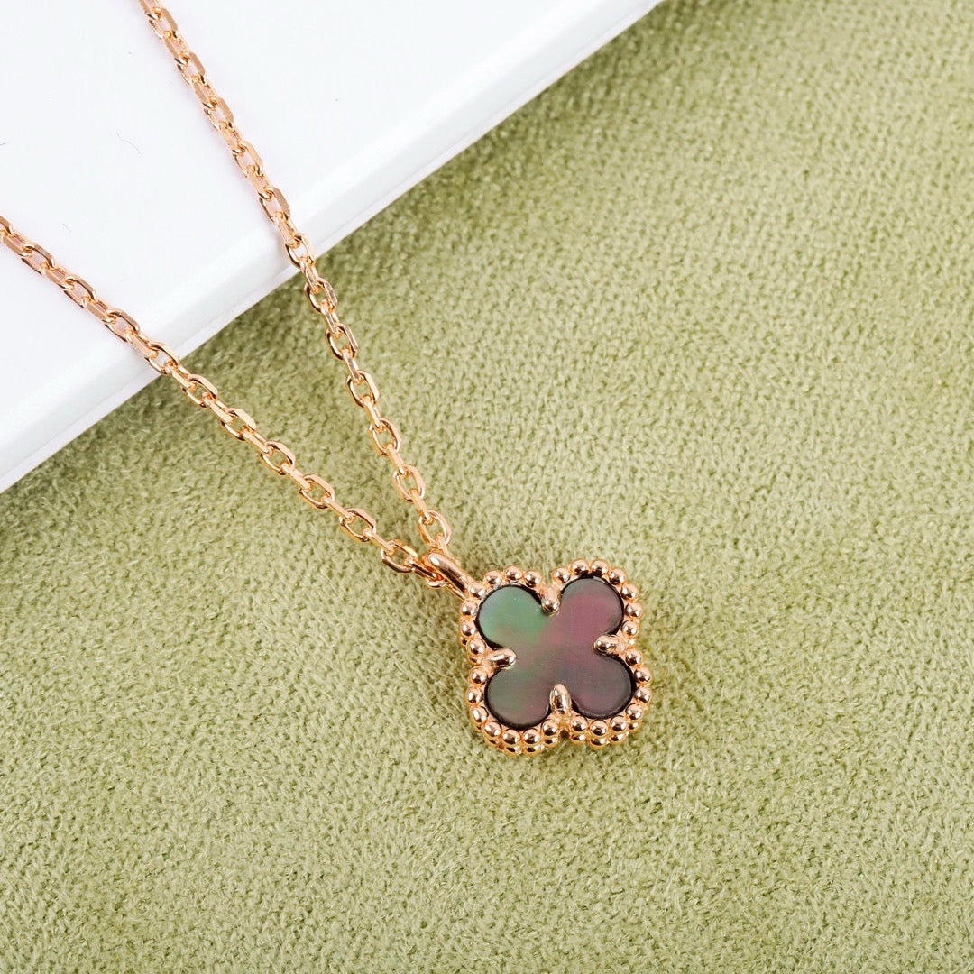 VCA Necklace
