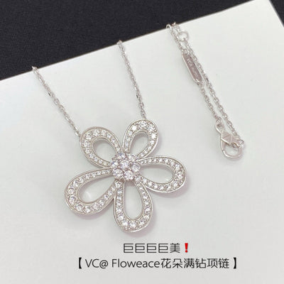 VCA Necklace