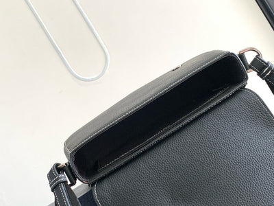 CD Saddle Bag