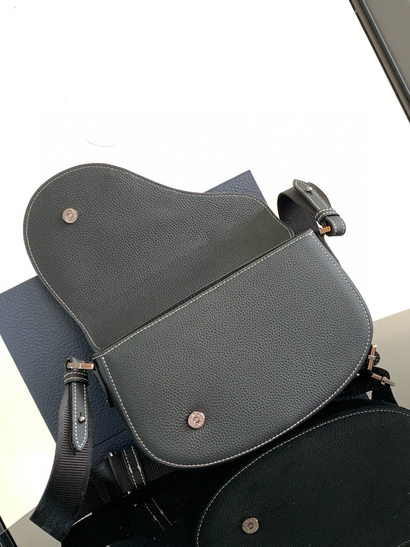 CD Saddle Bag