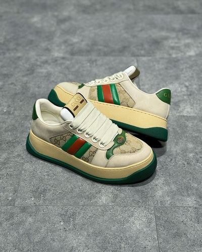 GUC Sneakers
