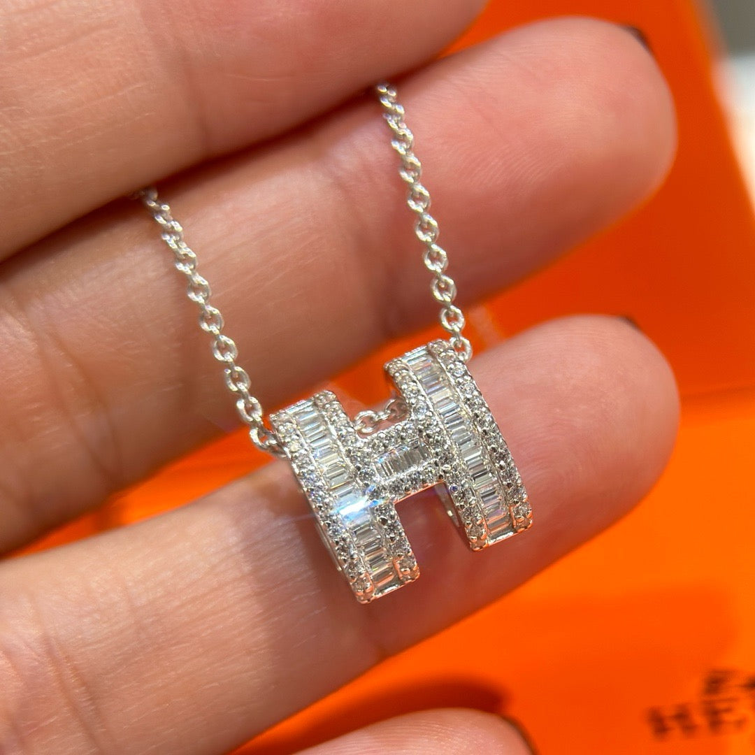 HERM Necklace