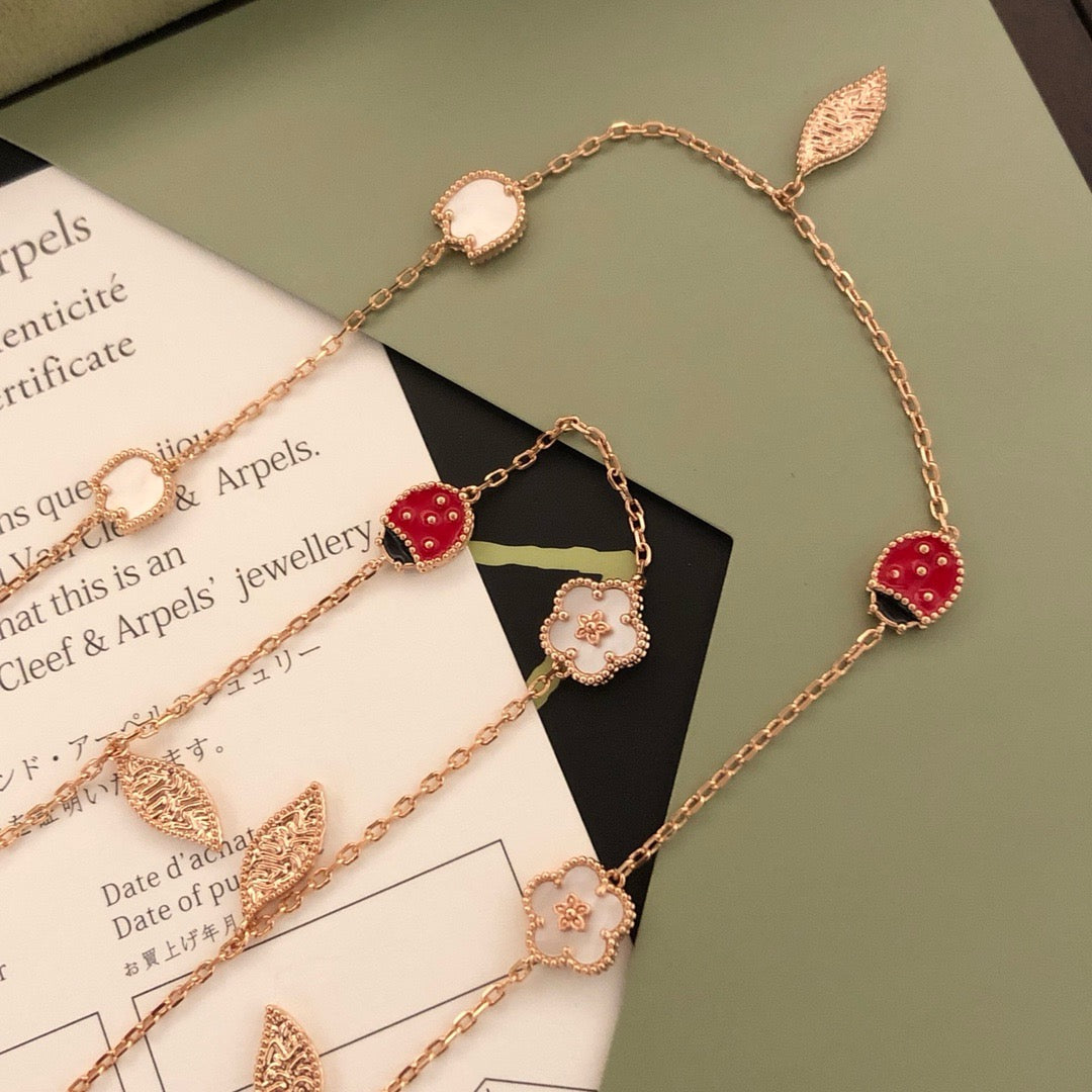 VCA Necklace