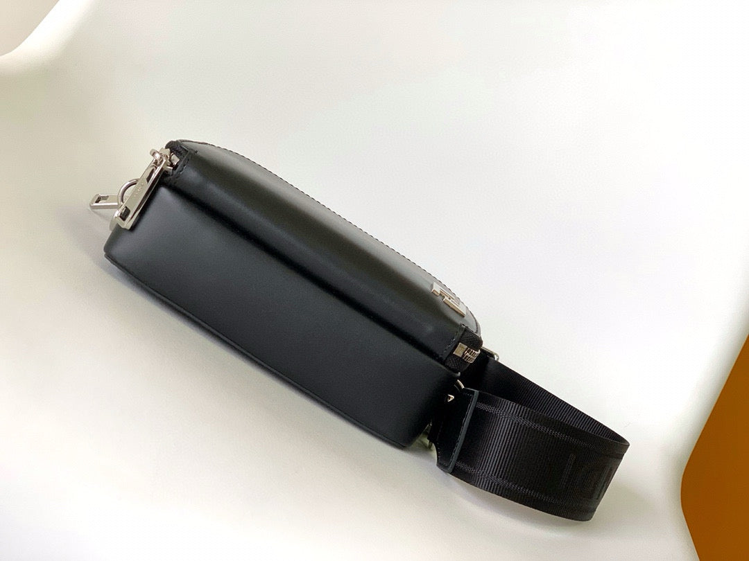 FEN MESSENGER BAG 17.5*6.5*14