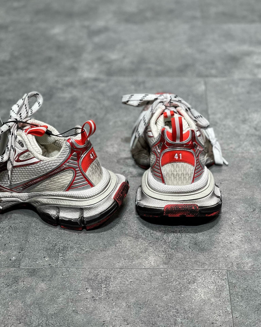 Sneakers & Shoes