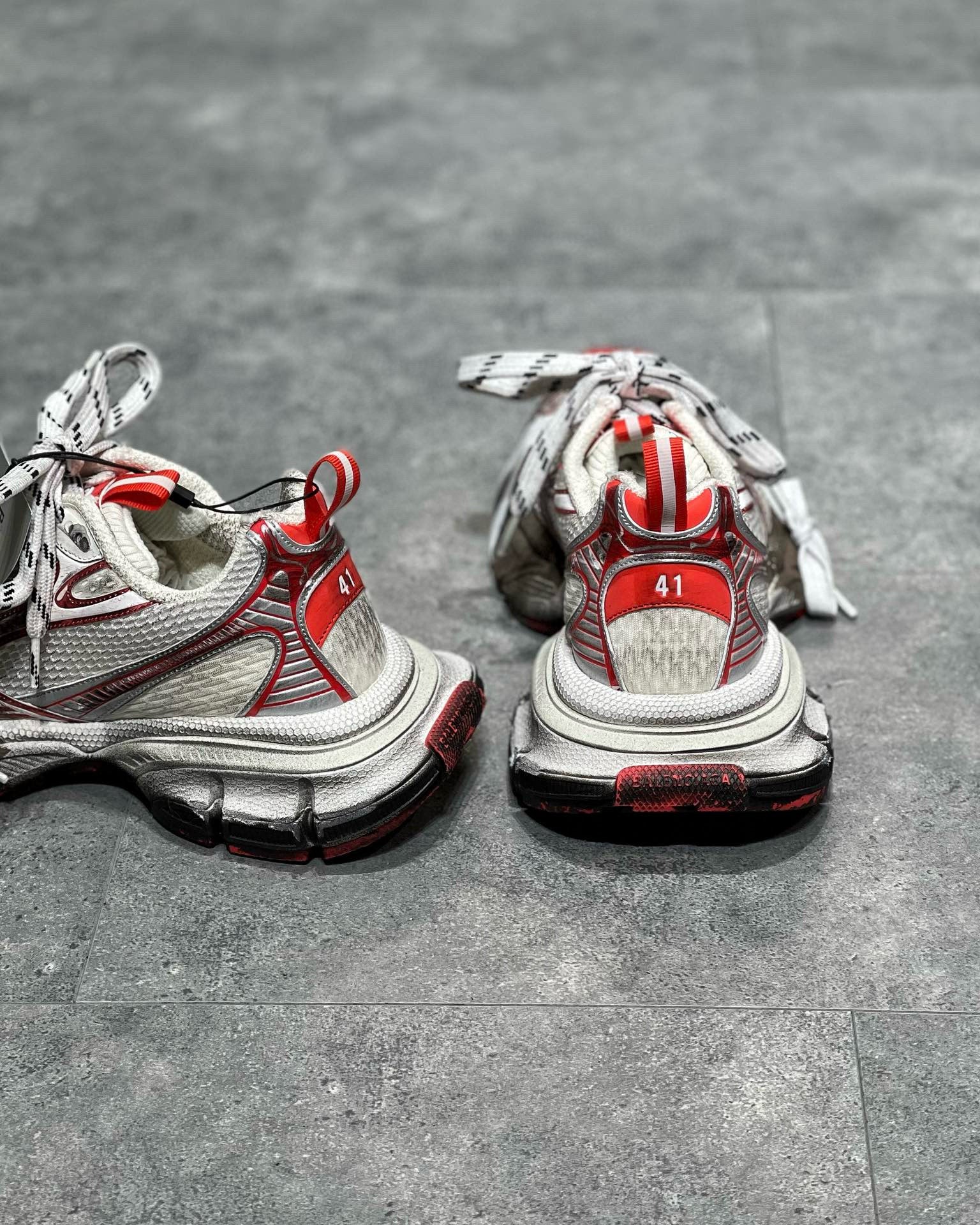 Sneakers & Shoes