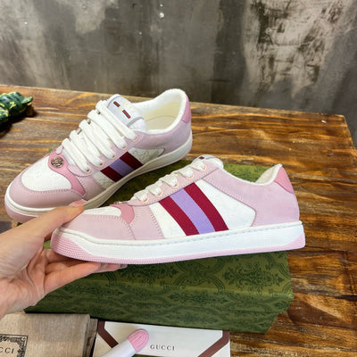 GUC Sneakers