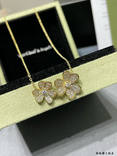 VCA Necklace