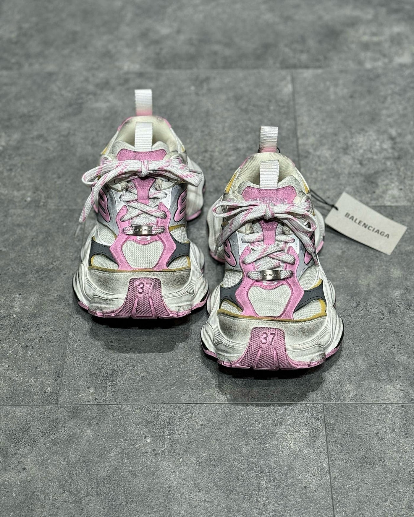 BLCG Sneakers