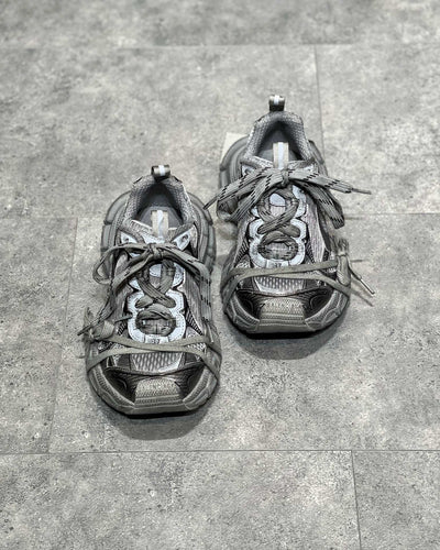 Sneakers & Shoes