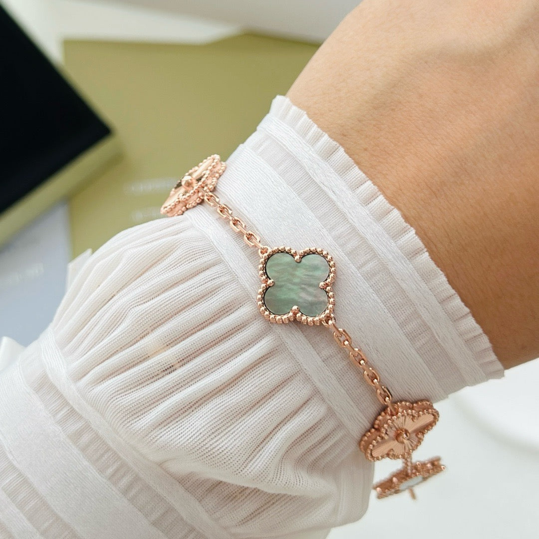 VCA Bracelet