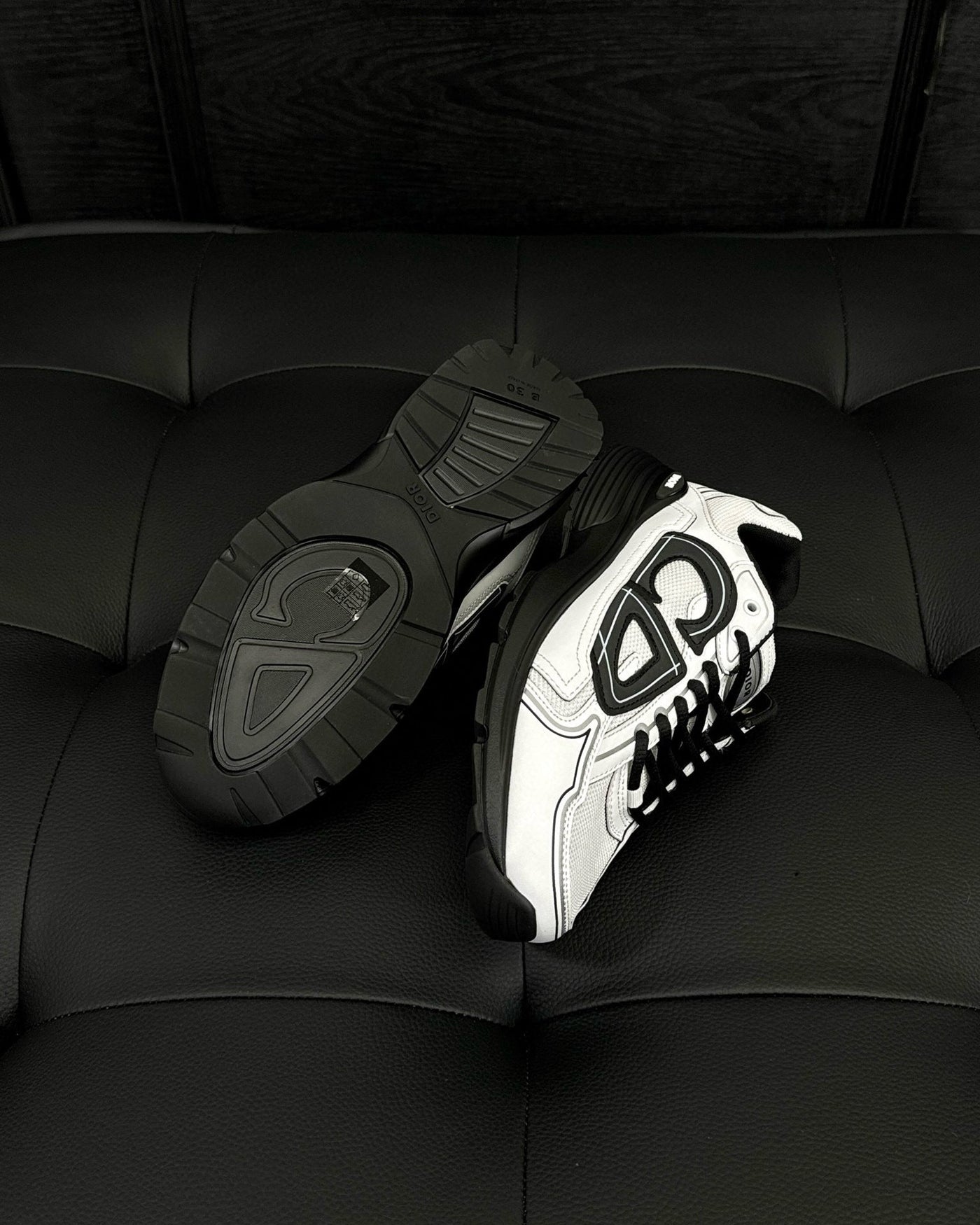 CD SNEAKER