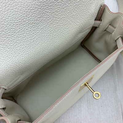 HERM KELLY MESSENGER 25