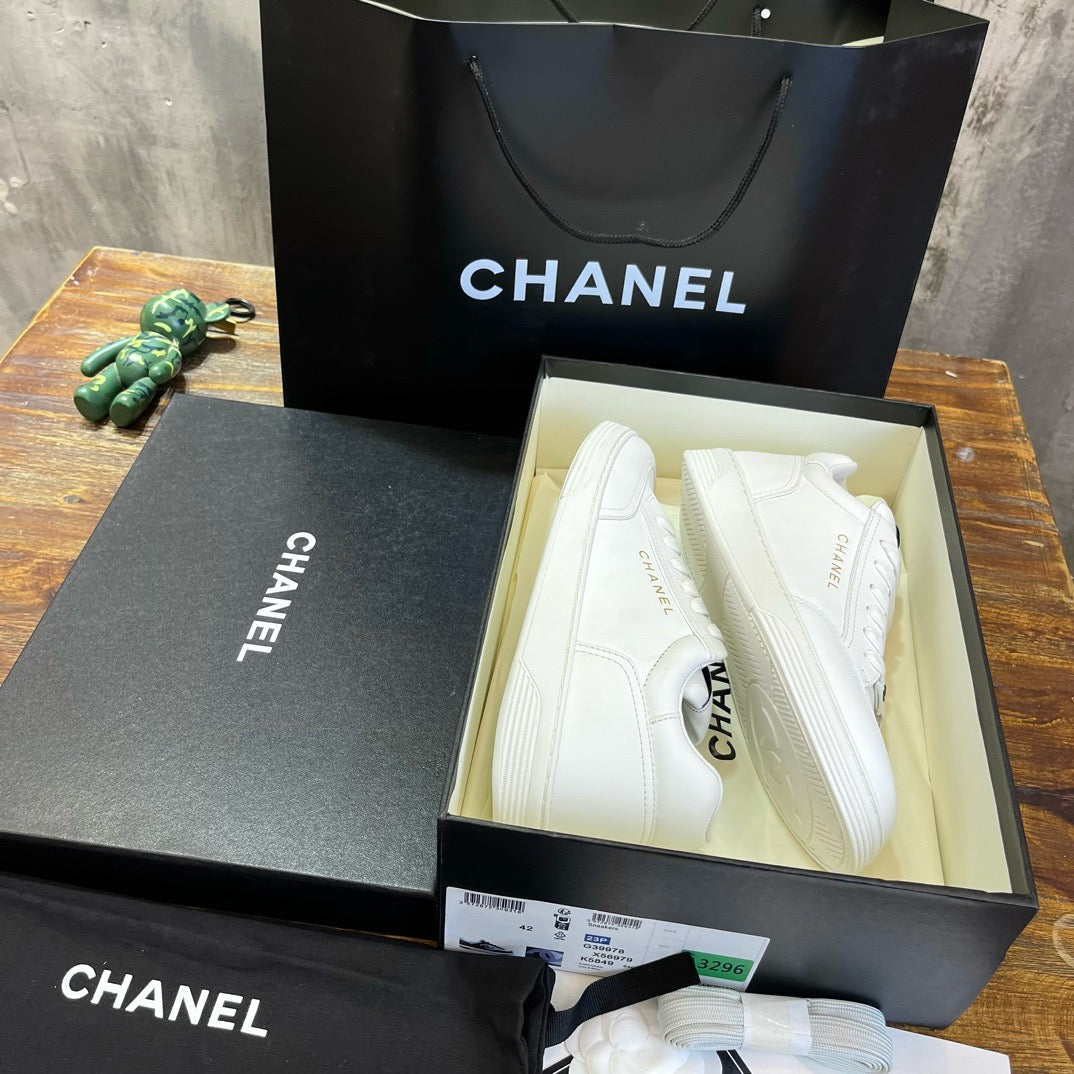 CHA Sneakers
