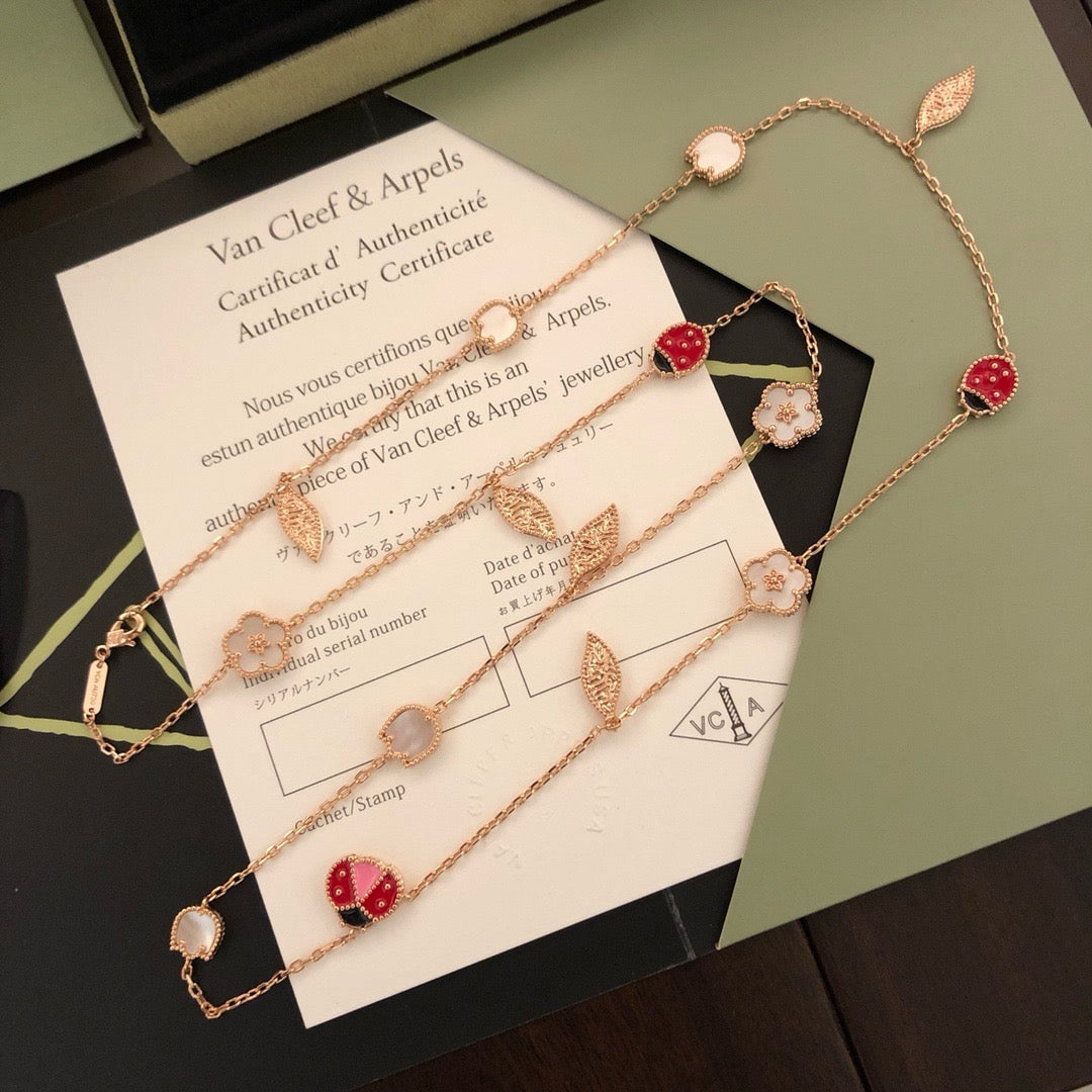 VCA Necklace