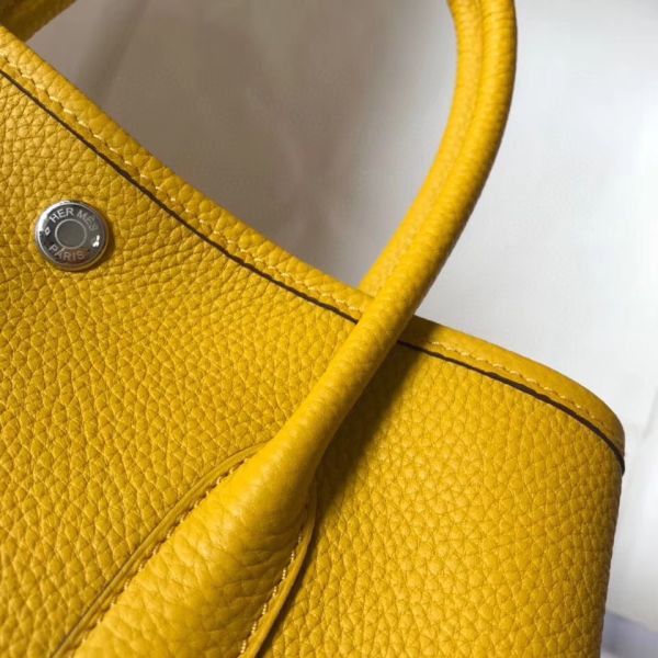 HERM Garden Party 30 Bag In Yellow Taurillon Leather