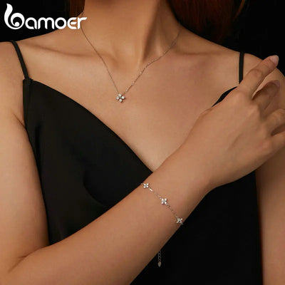 BAMOER Shiny Moissanite Flower Pendant Necklace For Women Wedding Party S925 Silver with White Gold Plating Jewelry MSN038