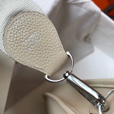 HERM Evelyne III 29 PM Bag In Craie Clemence Leather