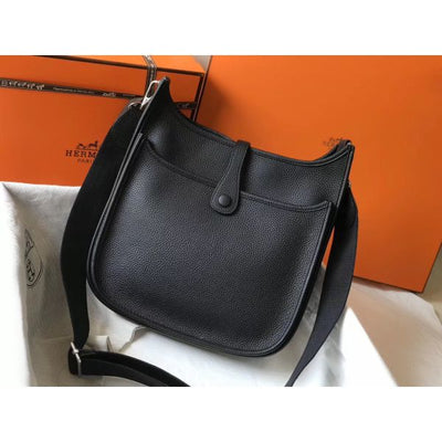 HERM Evelyne III 29 PM Bag In Black Clemence Leather