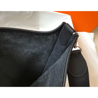 HERM Evelyne III 29 PM Bag In Black Clemence Leather