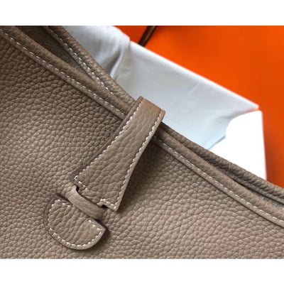 HERM Evelyne III 29 PM Bag In Tourterelle Clemence Leather