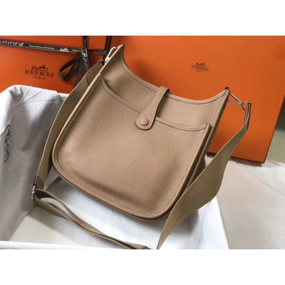 HERM Evelyne III 29 PM Bag In Trench Clemence Leather