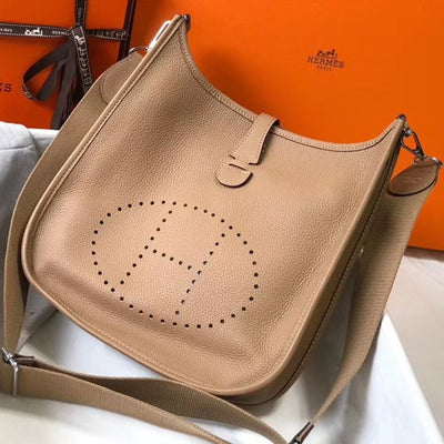 HERM Evelyne III 29 PM Bag In Trench Clemence Leather