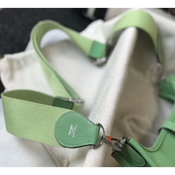 HERM Evelyne III 29 PM Bag In Vert Criquet Clemence Leather