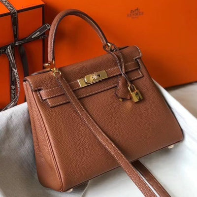 HERM Kelly 25cm Retourne Bag In Gold Clemence Leather