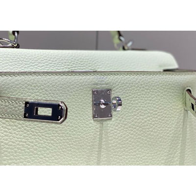 HERM Kelly 25cm Retourne Bag In Vert Fizz Clemence Leather