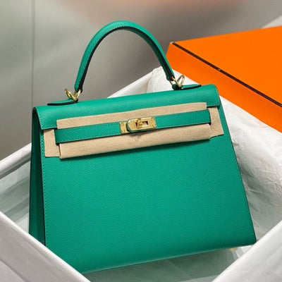 HERM Kelly 25cm Sellier Bag In Vert Jade Epsom Leather