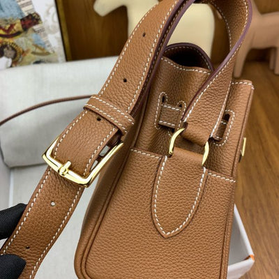 HERM Kelly Messenger Bag in Gold Clemence Leather