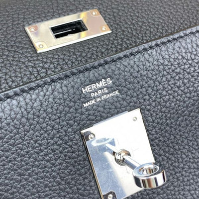 HERM Kelly Messenger Bag in Black Clemence Leather