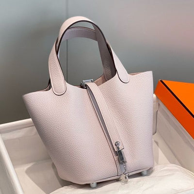 HERM Picotin Lock 18 Bag In Mauve Pale Clemence Leather