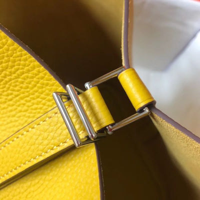 HERM Picotin Lock 18 Bag In Yellow Clemence Leather