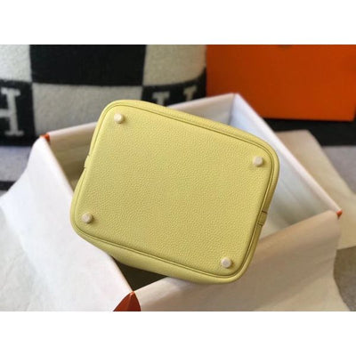 HERM Picotin Lock 22 Bag In Jaune Poussin Clemence Leather