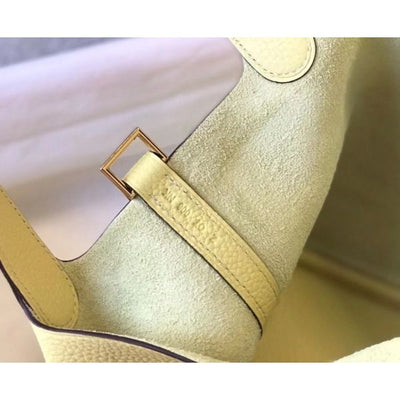 HERM Picotin Lock 22 Bag In Jaune Poussin Clemence Leather