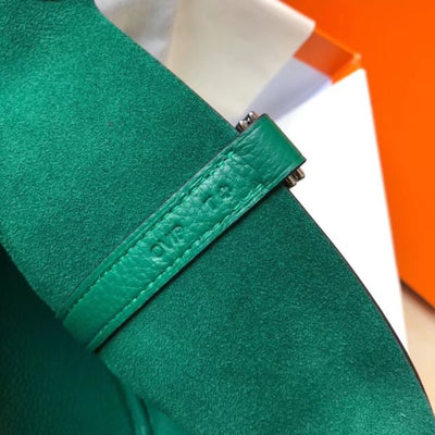 HERM Picotin Lock 22 Bag In Vert Vertigo Clemence Leather
