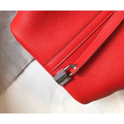HERM Picotin Lock 22 Bag In Red Clemence Leather