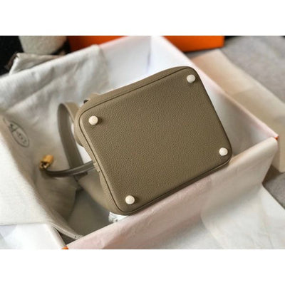 HERM Picotin Lock 22 Bag In Tourterelle Clemence Leather