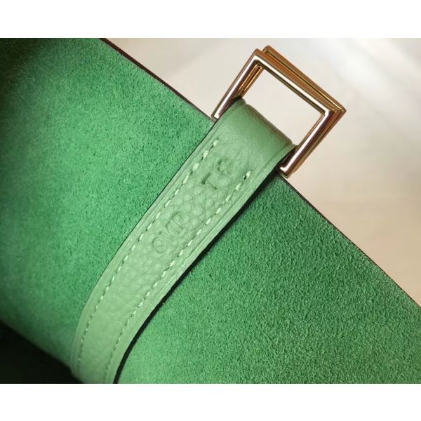 HERM Picotin Lock 22 Bag In Vert Criquet Clemence Leather