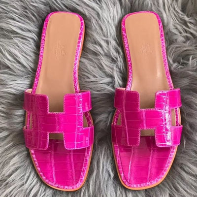 HERM Oran Sandals In Rose Shiny Niloticus Crocodile