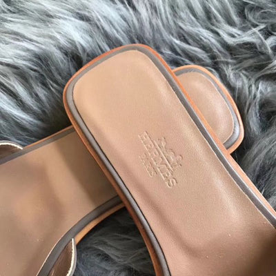 HERM Oran Sandals In Taupe Swift Leather