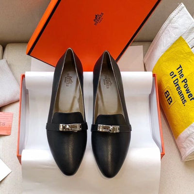 HERM Pegase Ballerina Flats In Black Leather